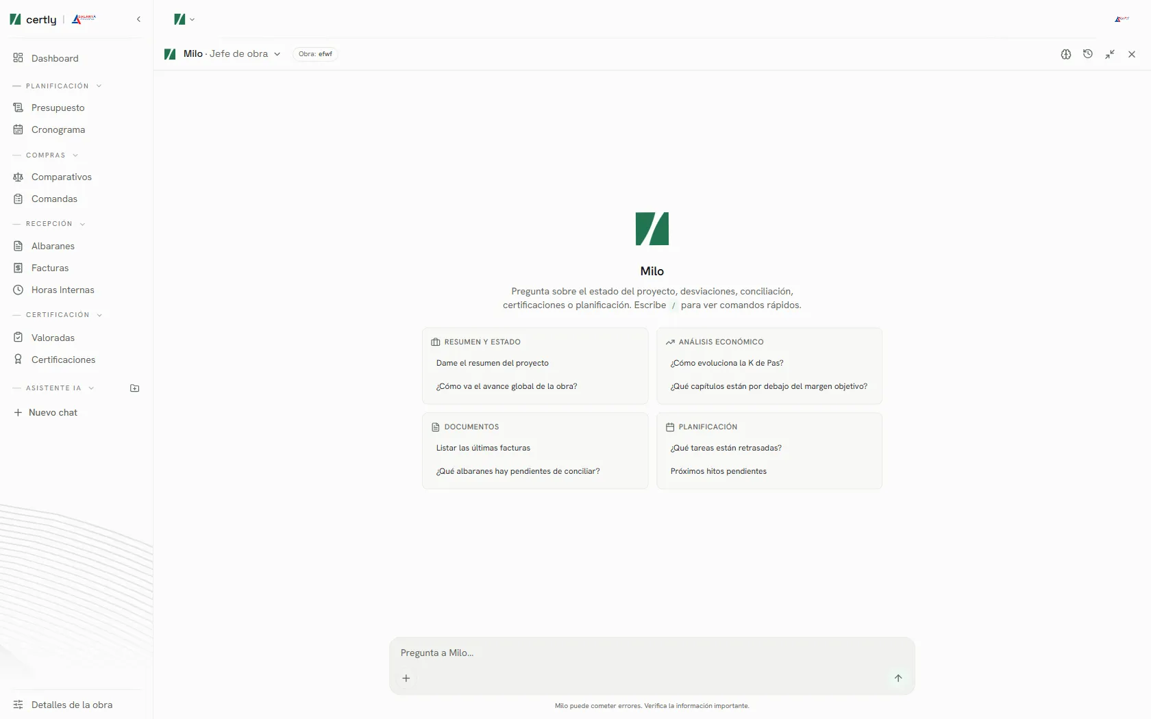 El chat de Milo a pantalla completa, con el historial a la izquierda